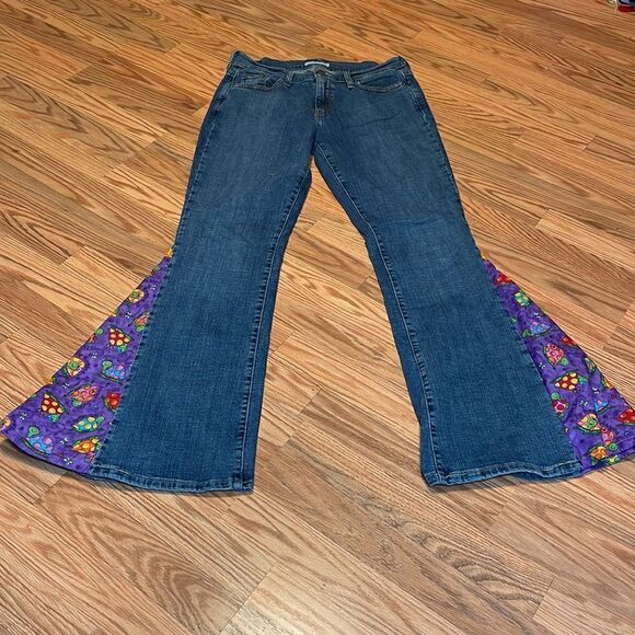 Levi’s Custom Flare Jeans, Turtles Hippie Pants, up cycled Levi’s 515, 6 medium - Picture 3 of 12